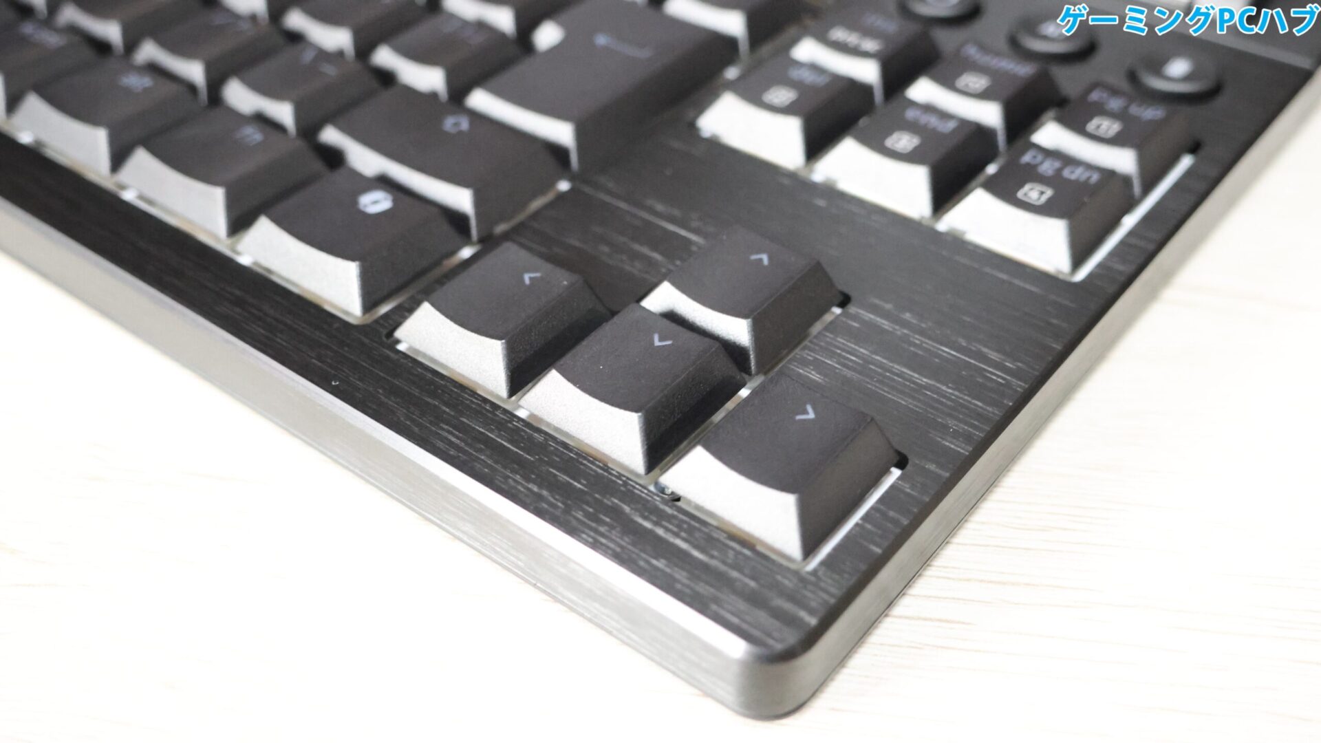 ヘアライン加工