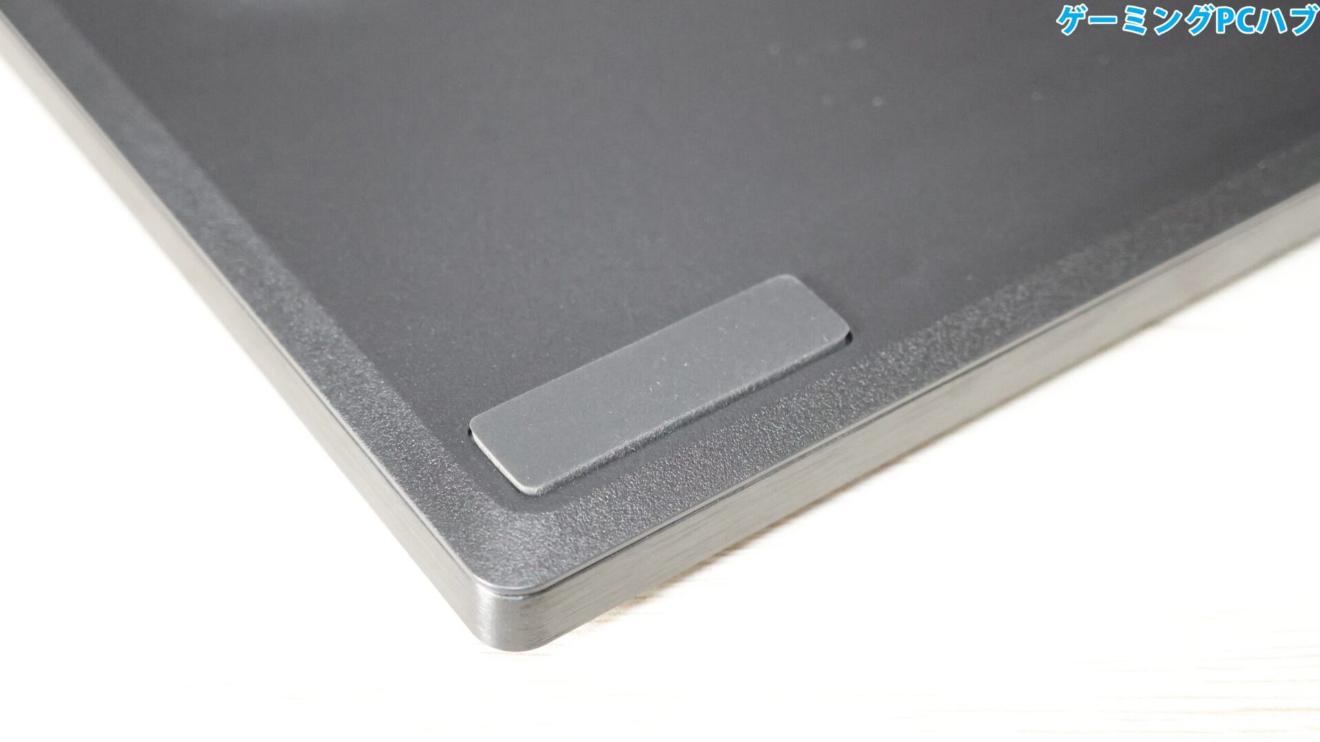 ゴム製のグリップ