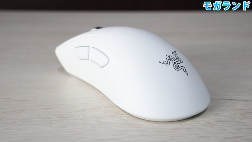 ほぼホワイトに統一