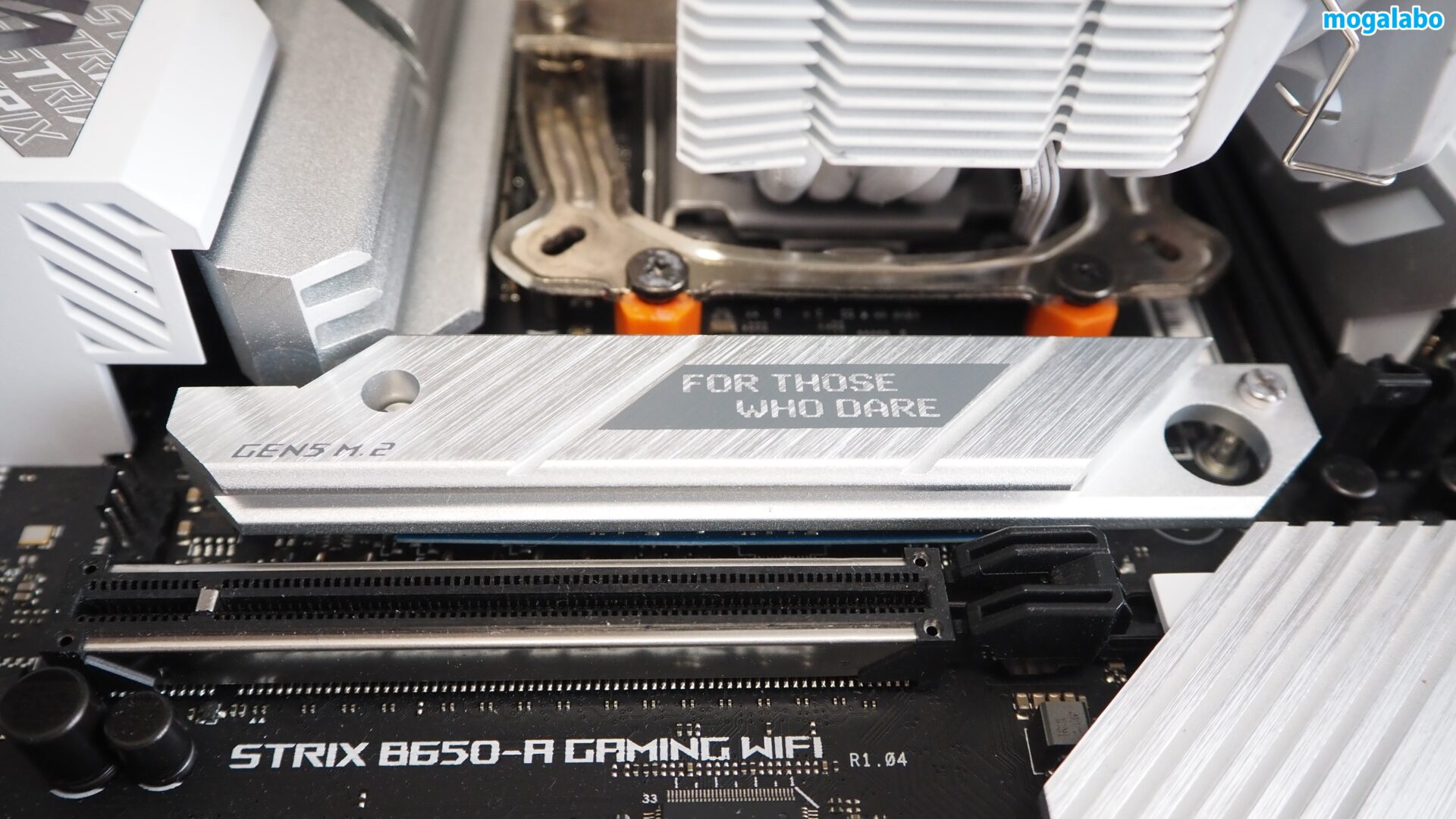 マザーボード付属のシートシンクを使用