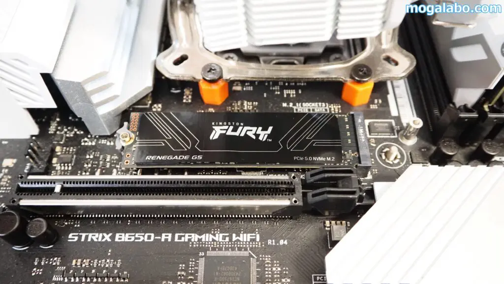 ヒートシンクを外した状態