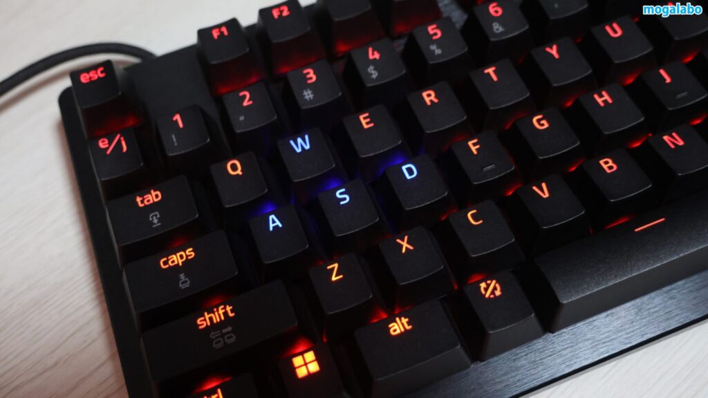 WSADキーのみ色を変更