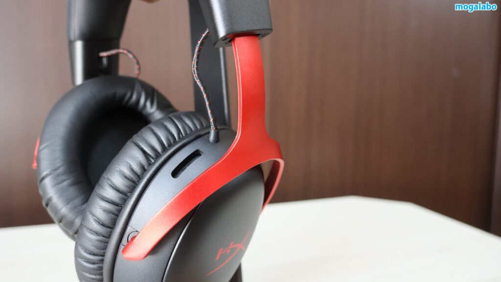 アーム部は頑丈なアルミニウム製