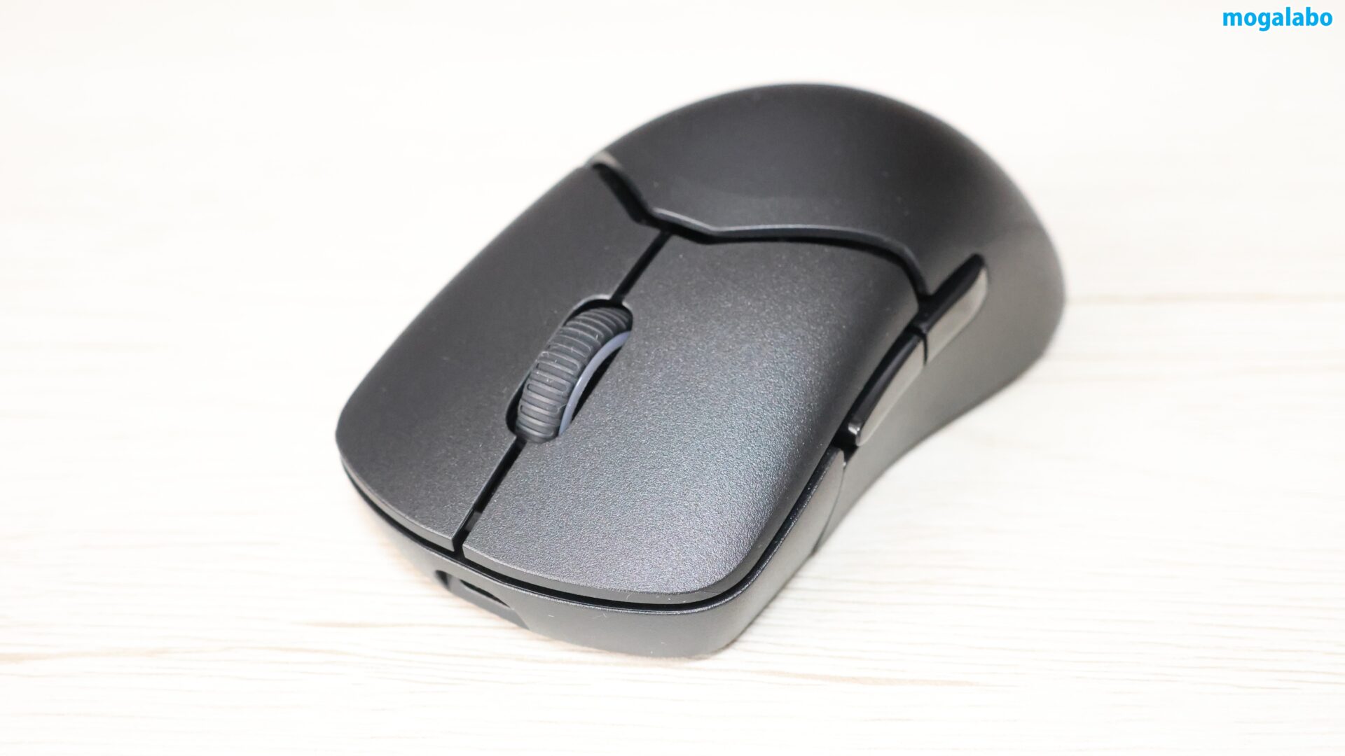HyperX Pulsefire Saga Pro ワイヤレスゲーミングマウス