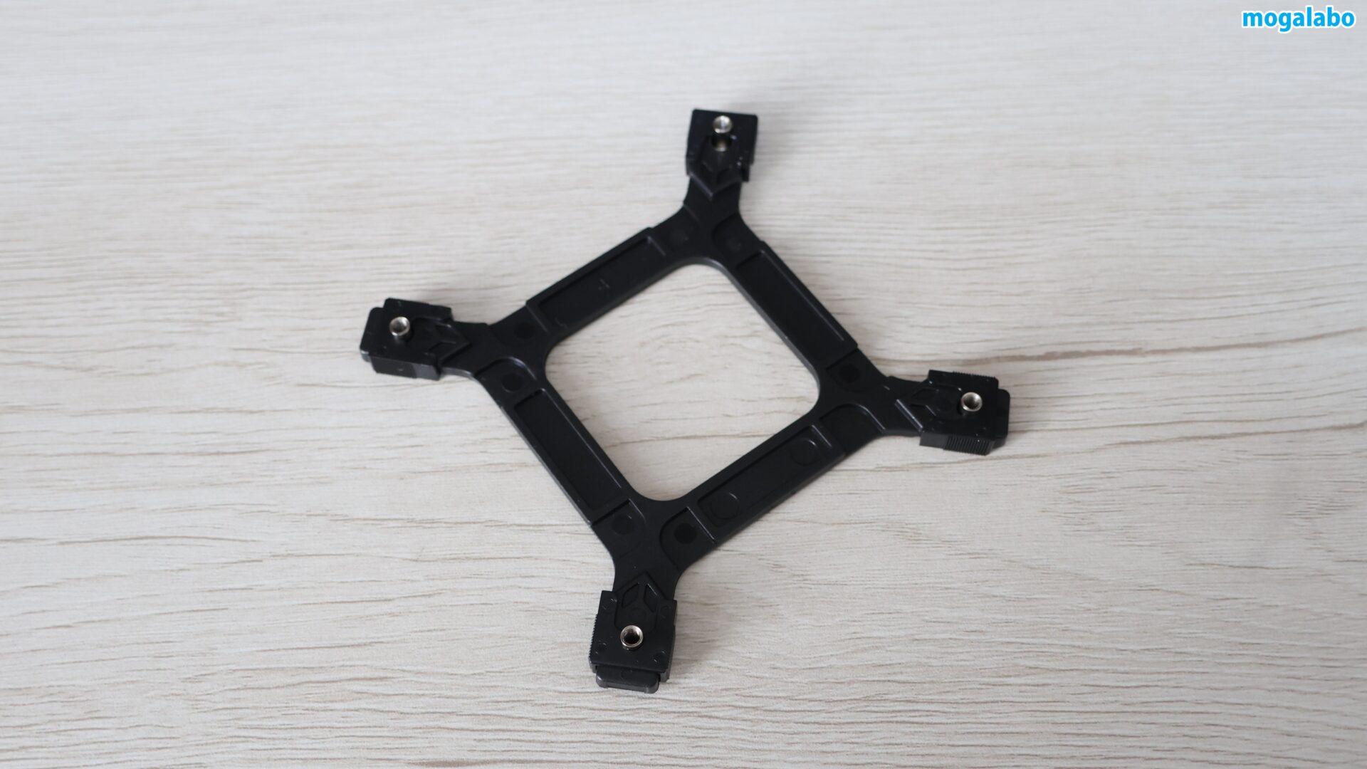 インテル用バックプレート