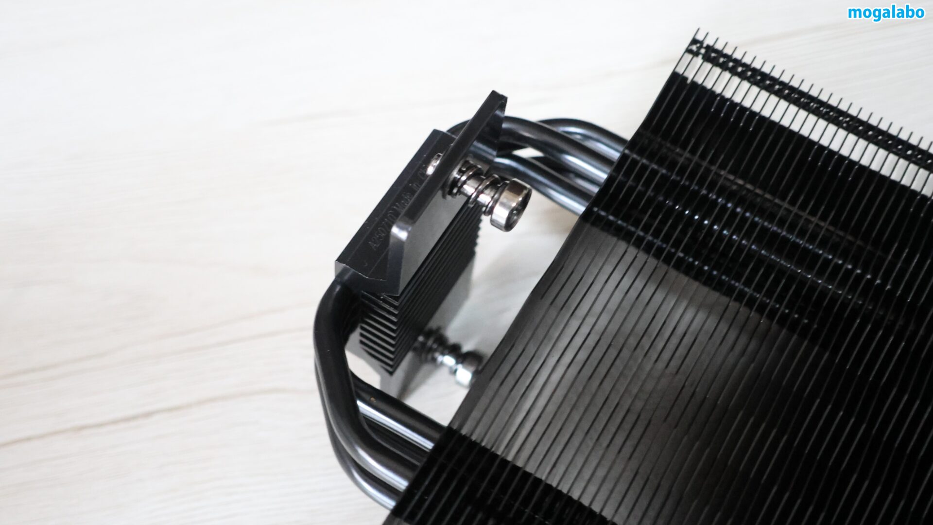 直径6mmのヒートパイプが4本接合