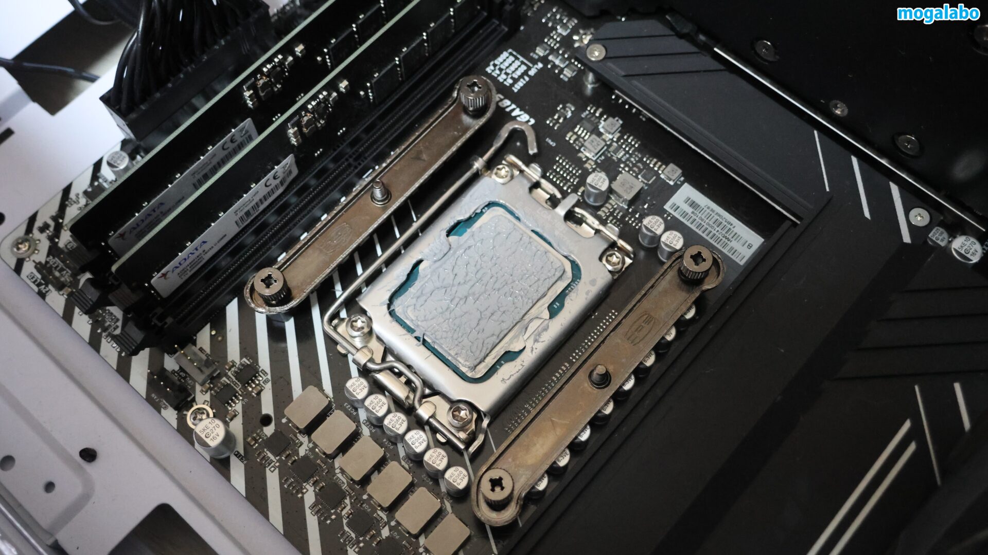 CPUグリスを塗る