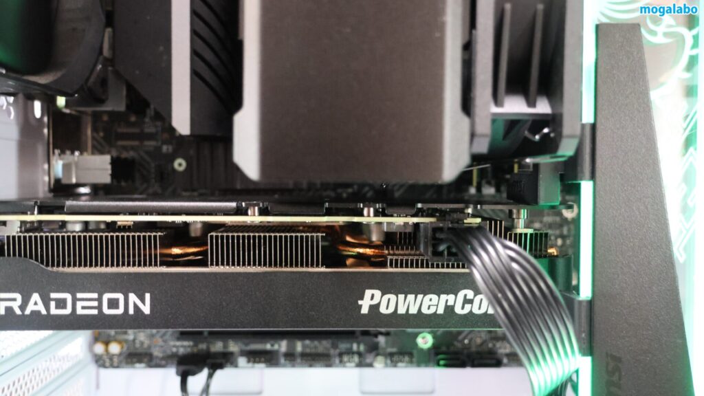 ビデオカードとのクリアランス