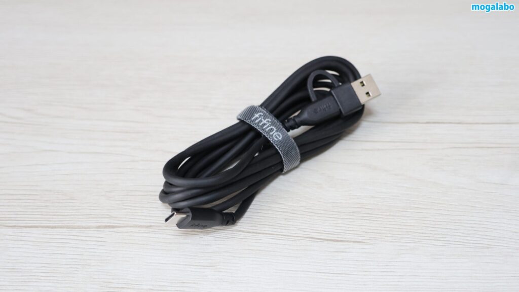 USB-C→USB-A接続ケーブル